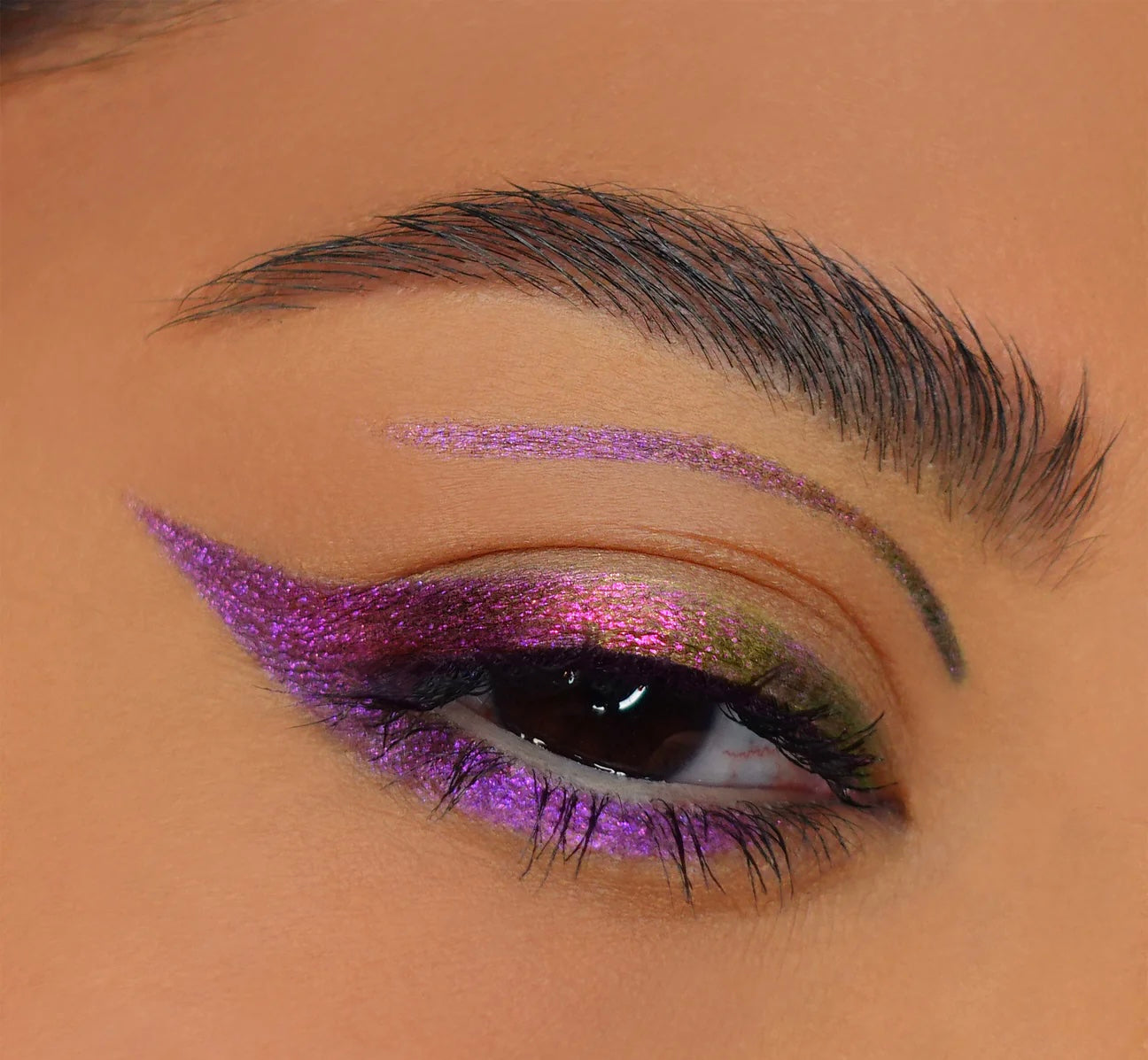 Delineador gel multicromatico (01, Atlas )