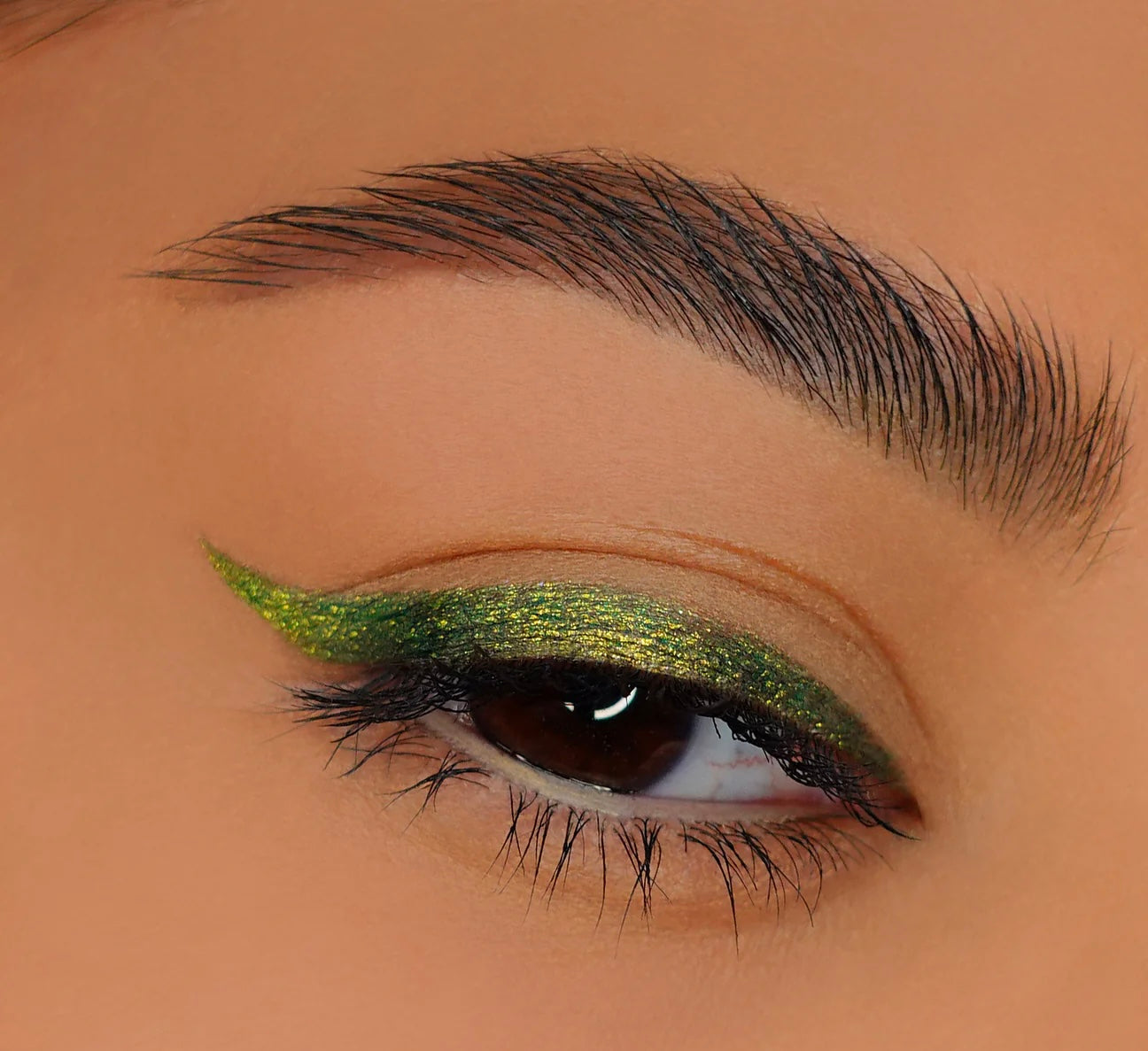 Delineador gel multicromatico (07 rhea)