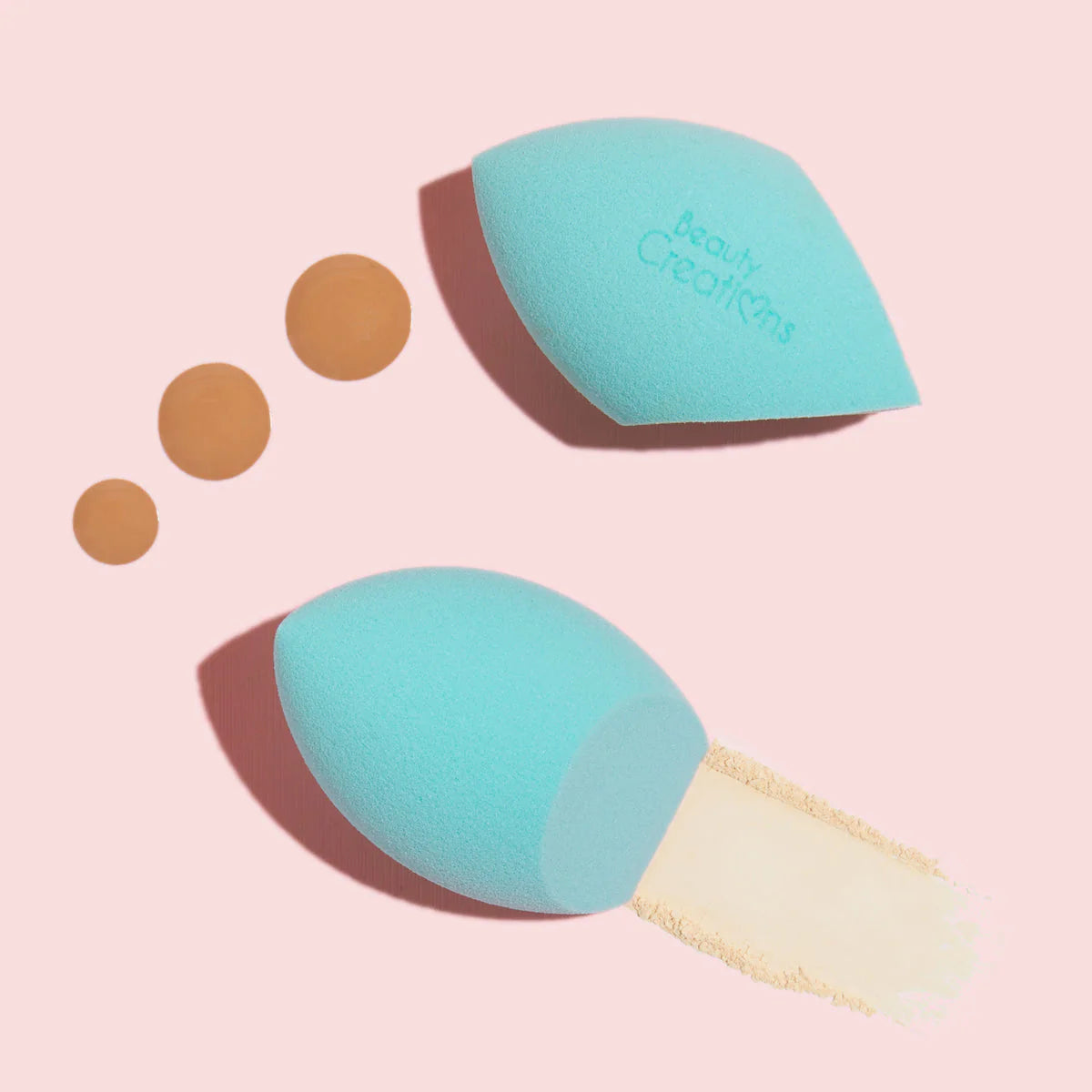 Esponja para Iluminador y Contorno "Azul Cielo"