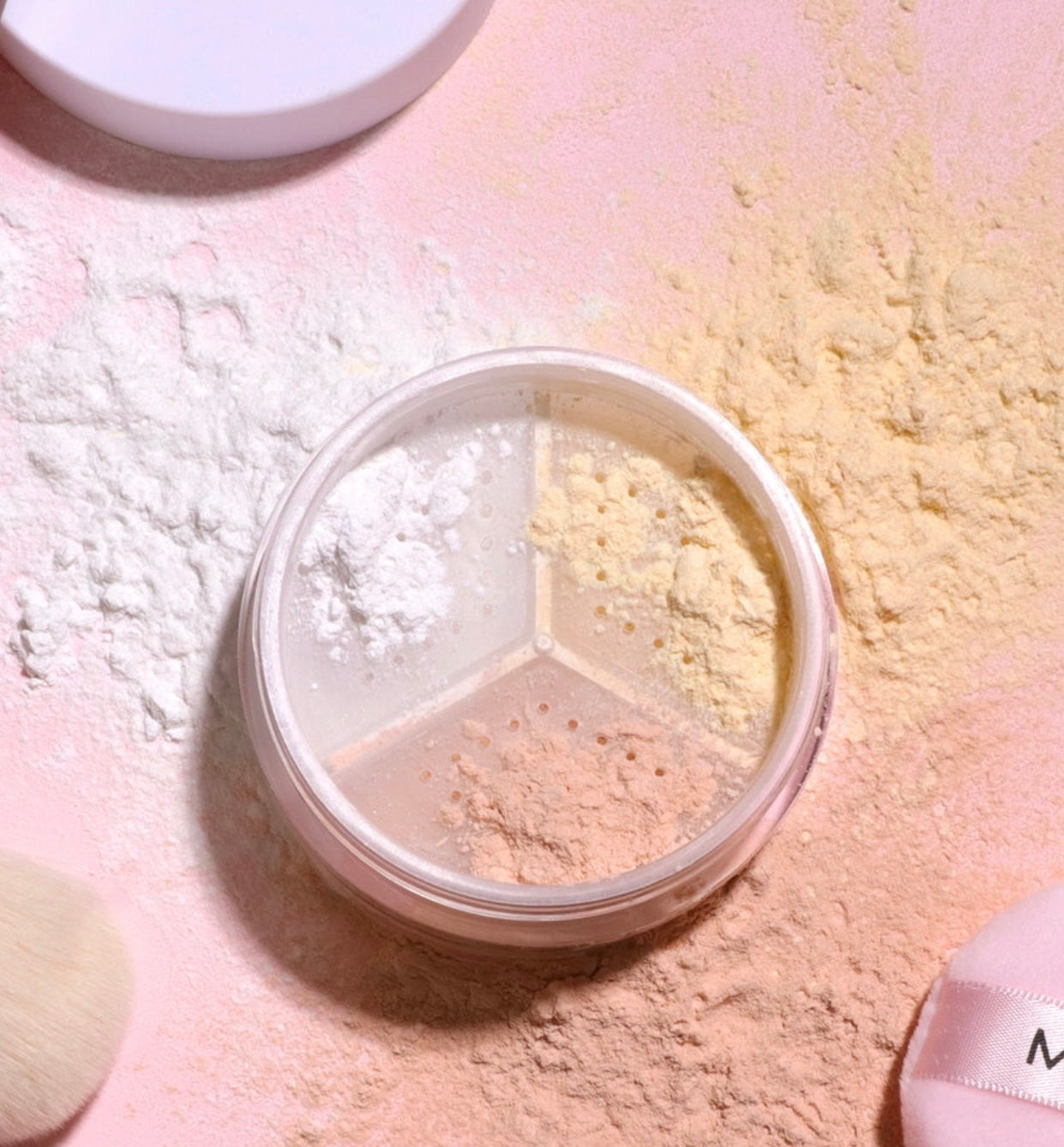 Polvo Fijador de Moira “02 Traslúcido ”