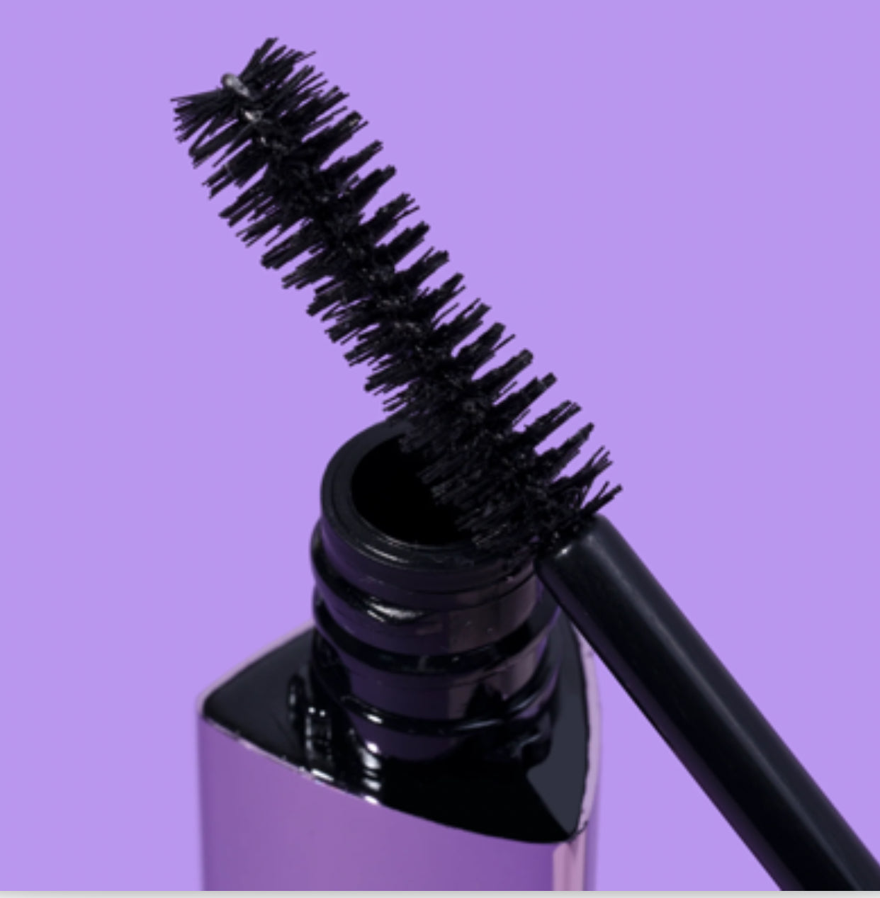 ICONIC MASCARA