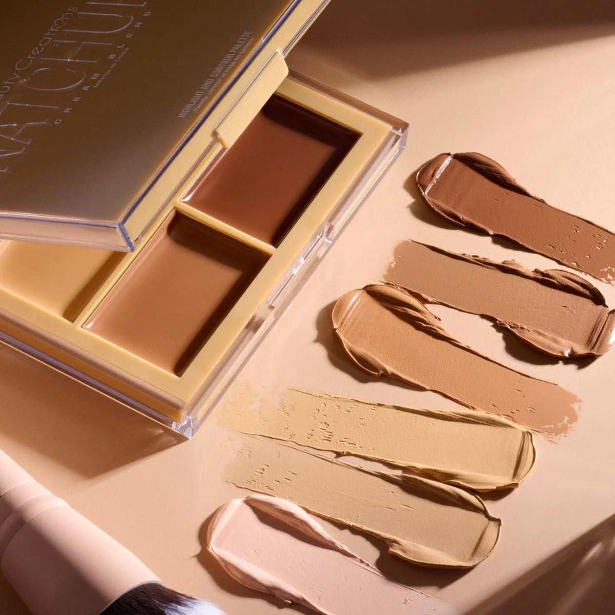 Paleta de contornos e corrector snatchural “sand “