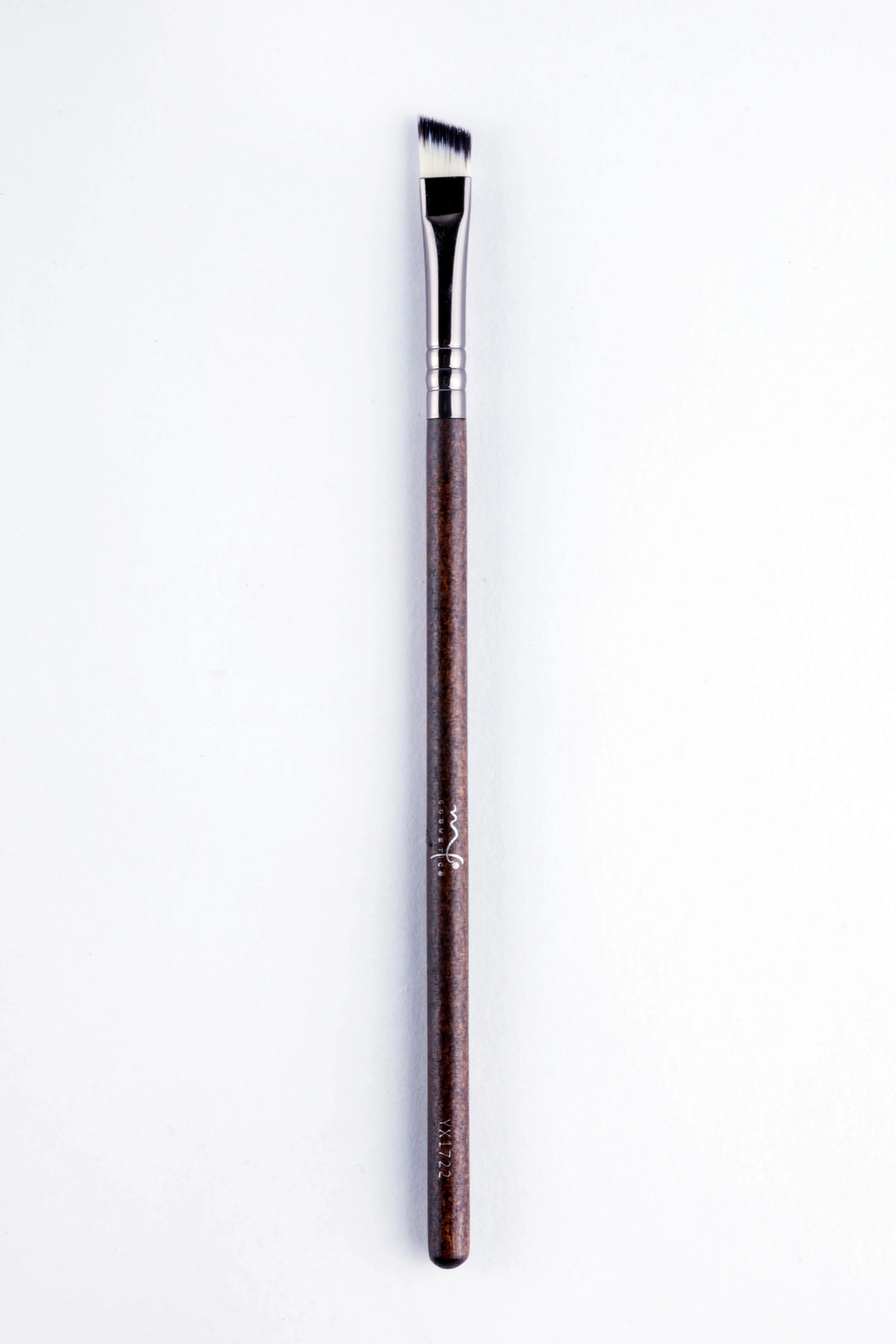 Brocha Angular para Delinear Sensitive MF “YX1722”