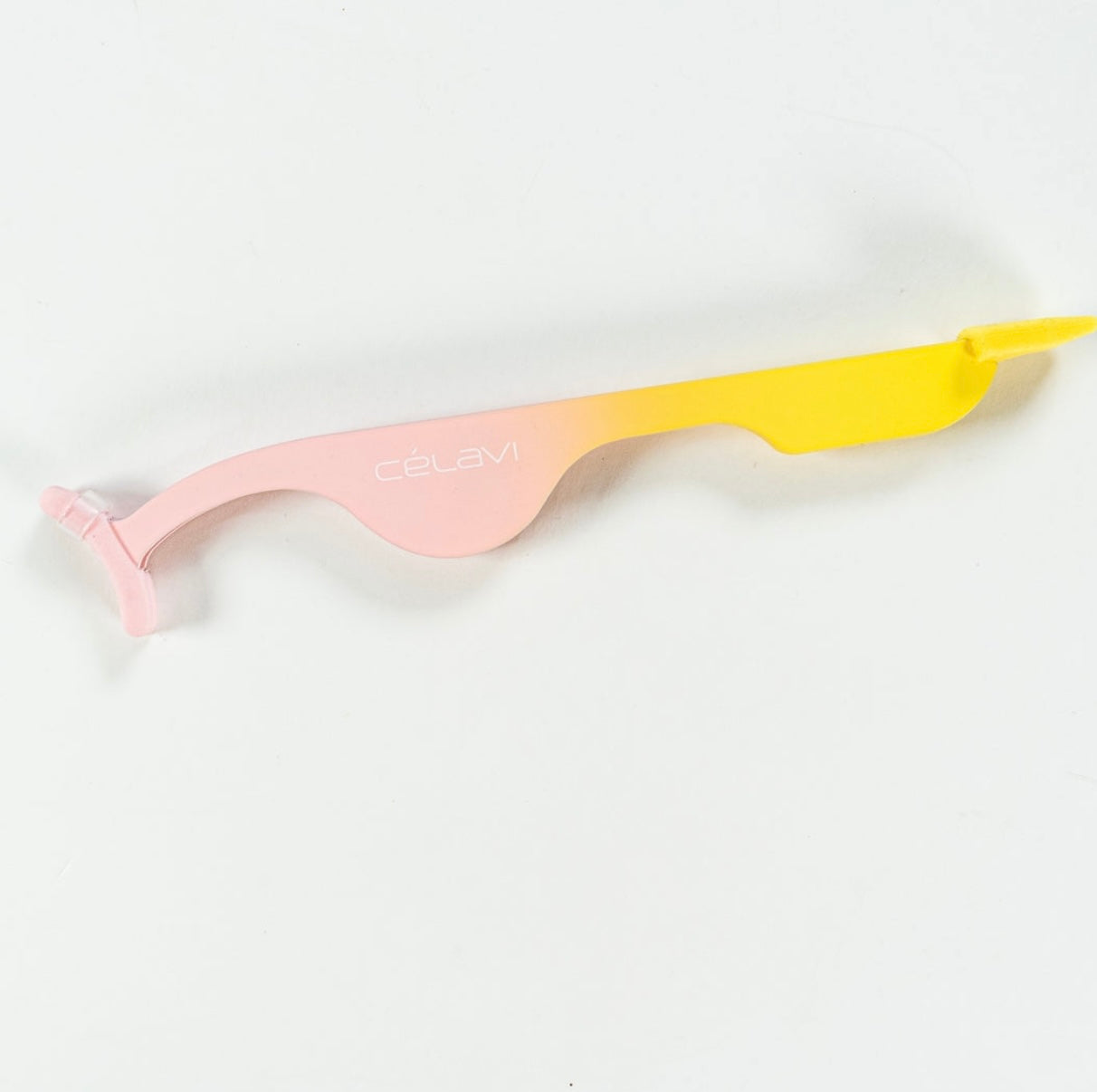 APLICADOR DE PESTAÑAS DEGRADADO CON EMPUJADOR CELAVI