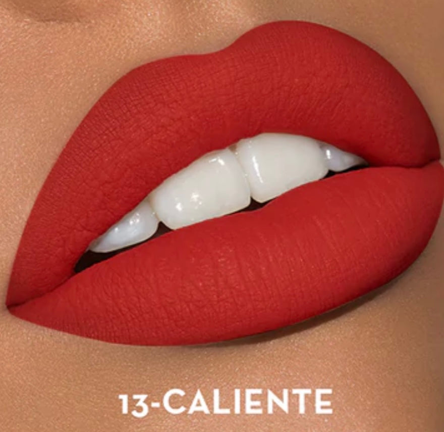 Labial Barra Matte “ Caliente 13”