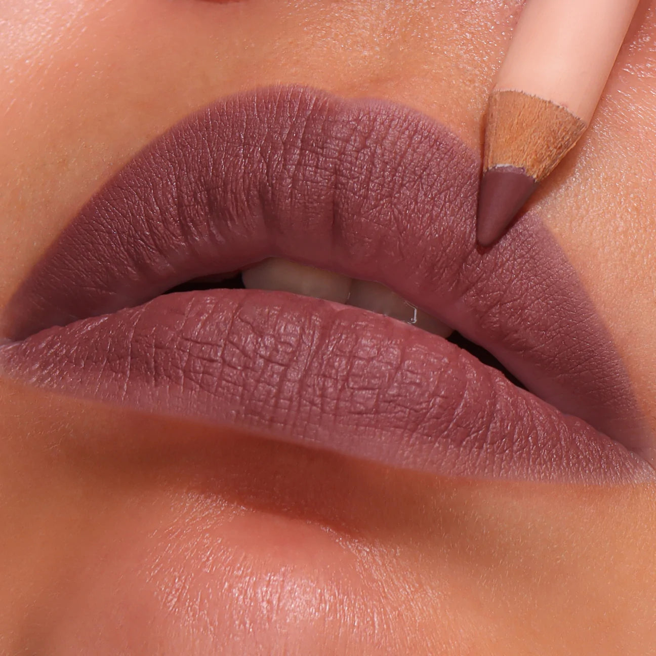 Lápiz De Labios (004 Honey Rose )