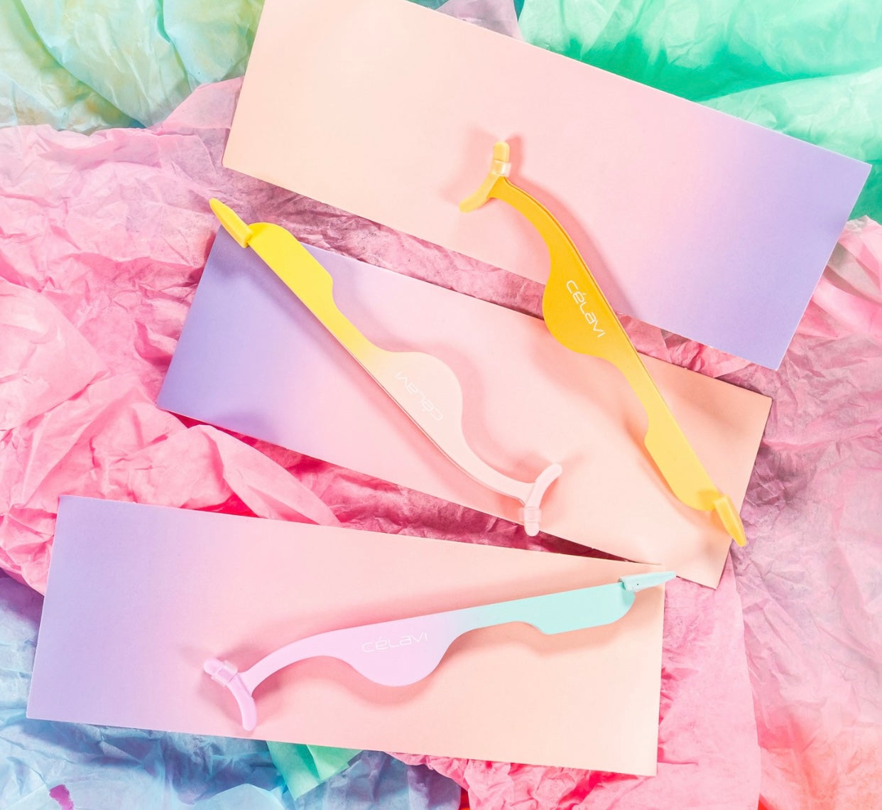 APLICADOR DE PESTAÑAS DEGRADADO CON EMPUJADOR CELAVI