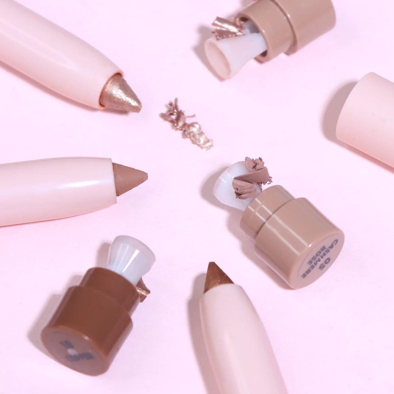 Sombra de Lápiz 07 “Beige Rosa”